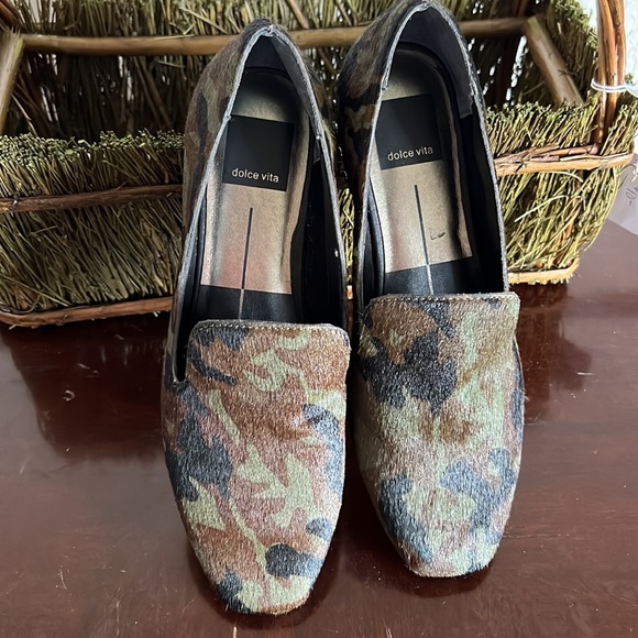 DOLCE VITA New Camo Studded Loafer Size 6.5 - Picture 11 of 16